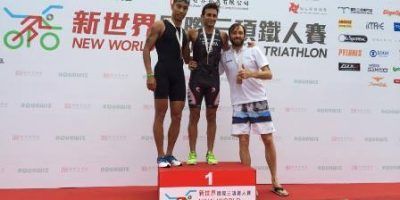 Omar Tayara gana el Triatlon de Hong Kong.